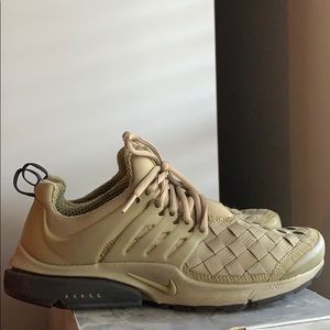 Nike Air Presto Woven Olive. Gently used. Sz 7 M